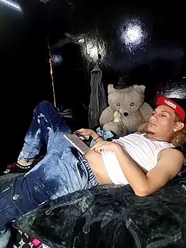 Ale21-345 online show from 02/05/26, 03:33