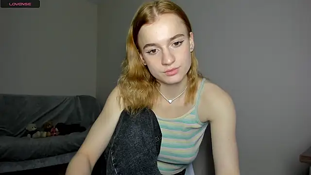 Stacey Brown online show from 02/05/26, 01:43