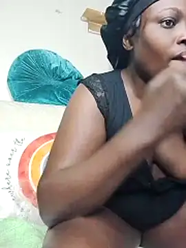 Snapshot of melaninebony1 chatting on 03/25/26, 07:53 melaninebony1 online show from 03/25/26, 07:53