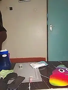 Snapshot of melaninebony1 chatting on 04/04/26, 07:11 melaninebony1 online show from 04/04/26, 07:11