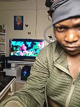 Snapshot of melaninebony1 chatting on 07/15/26, 10:04 melaninebony1 online show from 07/15/26, 10:04