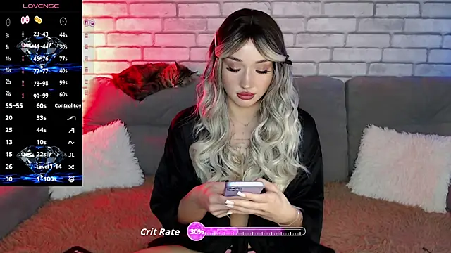 Snapshot of Eva_Evile chatting on 05/28/26, 11:18 Eva Evile online show from 05/28/26, 11:18