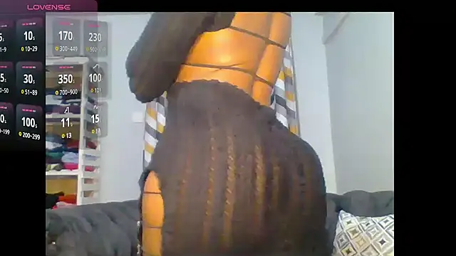 Petite 254 online show from 03/11/25, 04:29