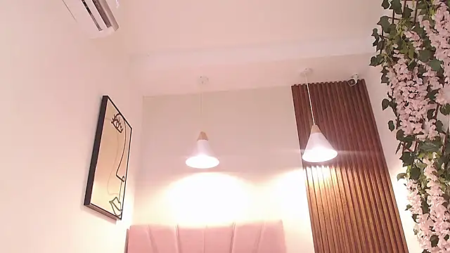  Daneshka online show from 09/18/25, 06:10