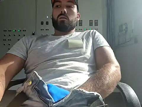 Leonormaldick online show from 10/08/25, 01:31