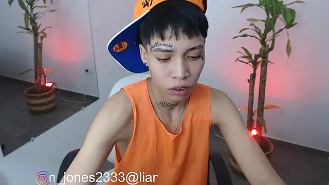 Jonesliam23 online show from 12/13/24, 10:23