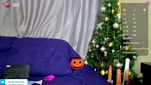 Snapshot of LorenaSirena chatting on 01/04/25, 10:45 LorenaSirena online show from 01/04/25, 10:45