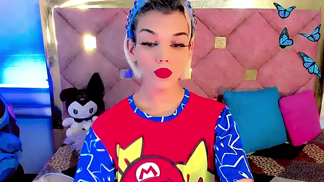 Snapshot of the-horus-girl chatting on 12/12/24, 09:48 the-horus-girl online show from 12/12/24, 09:48