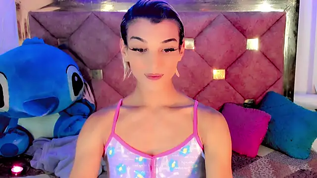 Snapshot of the-horus-girl chatting on 12/15/24, 10:37 the-horus-girl online show from 12/15/24, 10:37