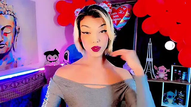 Snapshot of the-horus-girl chatting on 03/01/25, 04:33 the-horus-girl online show from 03/01/25, 04:33