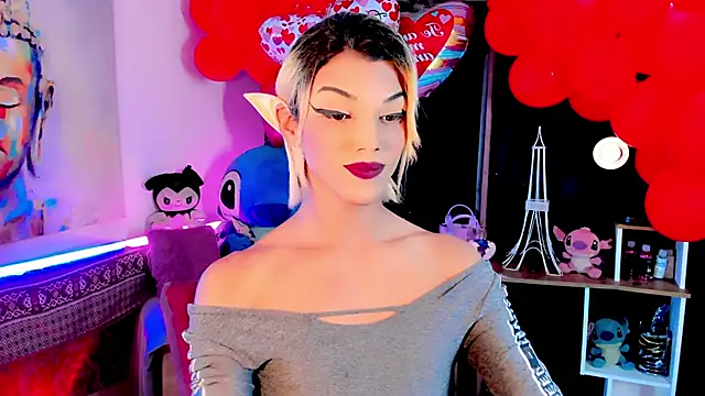 Snapshot of the-horus-girl chatting on 03/01/25, 10:42 the-horus-girl online show from 03/01/25, 10:42