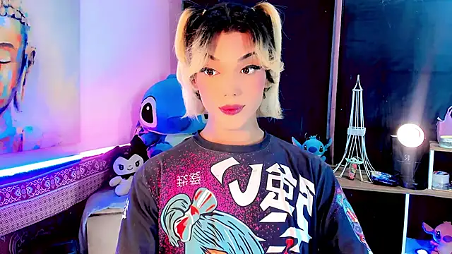 Snapshot of the-horus-girl chatting on 03/08/25, 09:29 the-horus-girl online show from 03/08/25, 09:29