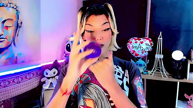 Snapshot of the-horus-girl chatting on 03/09/25, 12:31 the-horus-girl online show from 03/09/25, 12:31