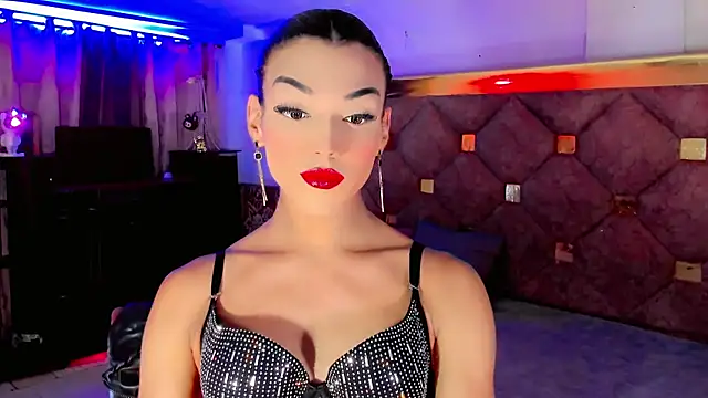 Snapshot of the-horus-girl chatting on 10/09/25, 12:19 the-horus-girl online show from 10/09/25, 12:19