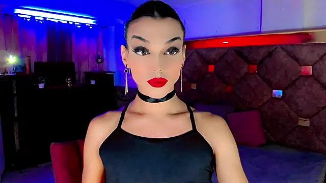 Snapshot of the-horus-girl chatting on 10/13/25, 01:16 the-horus-girl online show from 10/13/25, 01:16