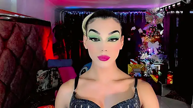 Snapshot of the-horus-girl chatting on 11/30/25, 05:50 the-horus-girl online show from 11/30/25, 05:50