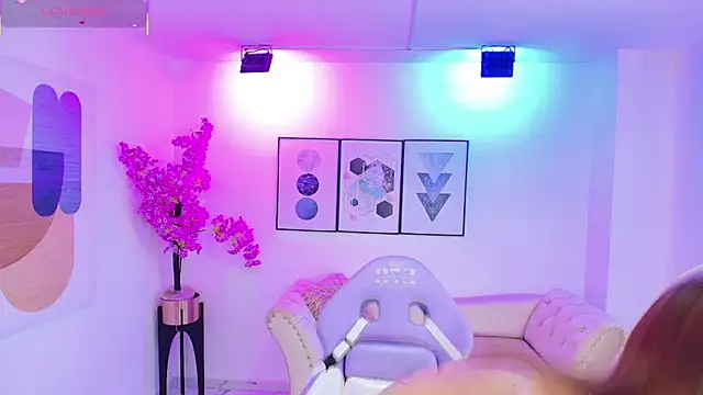 Tamara slimx online show from 10/27/25, 10:58