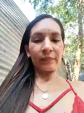 Snapshot of Erly_squir chatting on 01/15/25, 08:05 Erly squir online show from 01/15/25, 08:05