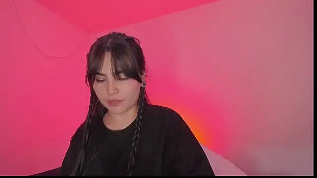 sol  angel online show from 02/20/25, 03:23