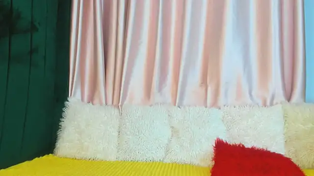 Snapshot of Kinky_fazzy234 chatting on 04/24/26, 12:13 Kinky fazzy234 online show from 04/24/26, 12:13