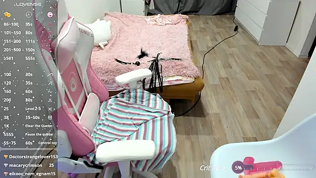 Snapshot of Malina_Lovely chatting on 12/13/24, 12:53 Malina Lovely online show from 12/13/24, 12:53