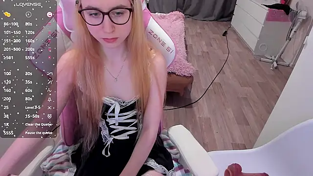 Malina Lovely online show from 01/18/26, 12:14