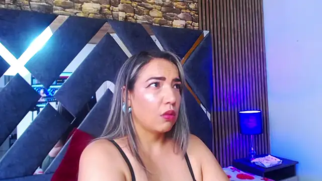 Snapshot of marie_hss chatting on 02/06/25, 08:34 marie hss online show from 02/06/25, 08:34