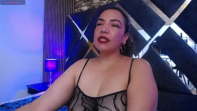 Snapshot of marie_hss chatting on 02/25/25, 11:22 marie hss online show from 02/25/25, 11:22