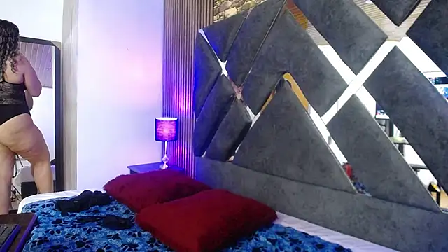 Snapshot of marie_hss chatting on 03/01/25, 11:15 marie hss online show from 03/01/25, 11:15