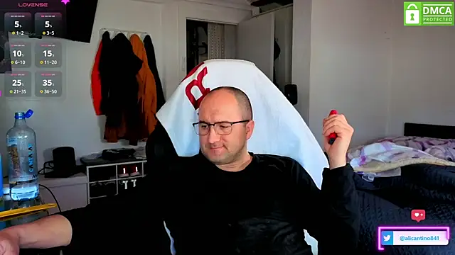 alicantino841 online show from 02/26/25, 12:47