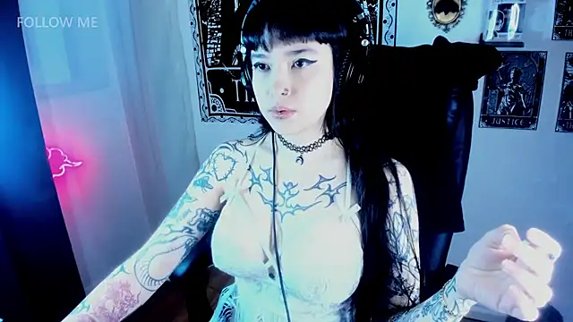 Demongirl6666 online show from 12/03/25, 08:00