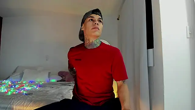 Jordyrodriiguez online show from 12/31/24, 05:22