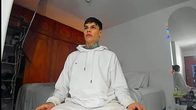 Jordyrodriiguez online show from 02/16/25, 06:32