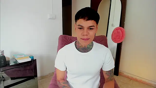 Jordyrodriiguez online show from 10/29/25, 03:36