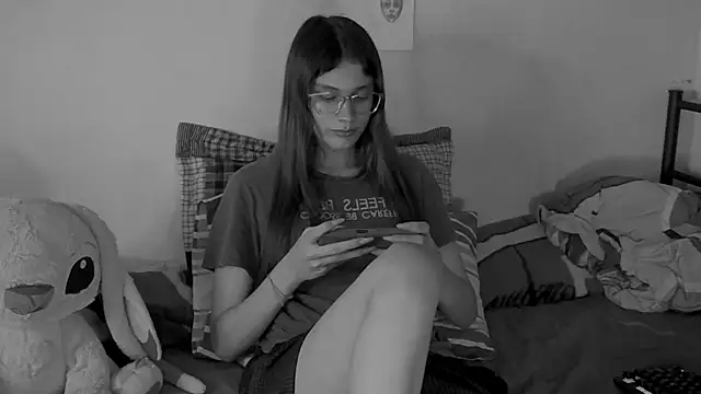 xofix online show from 12/14/24, 12:01