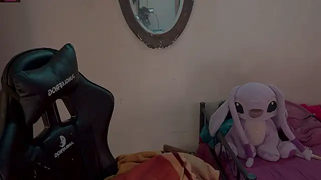 xofix online show from 12/20/24, 01:47