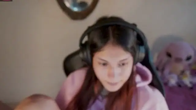 xofix online show from 03/20/25, 08:19