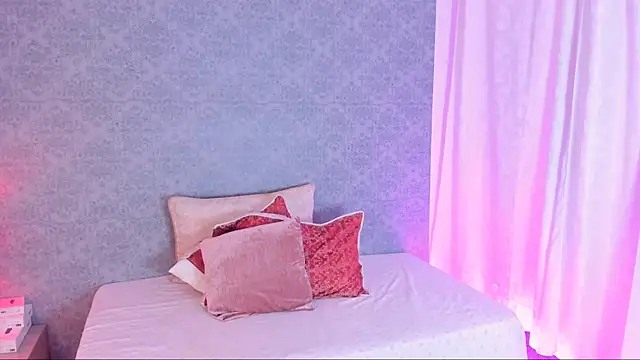 CatrinaRossi online show from 01/22/25, 08:06