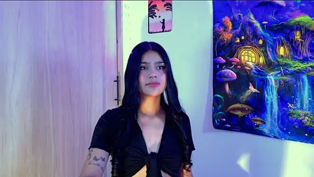 CatrinaRossi online show from 11/05/25, 03:28