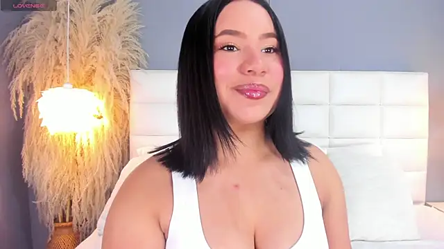 HannaKarson online show from 12/18/25, 11:38