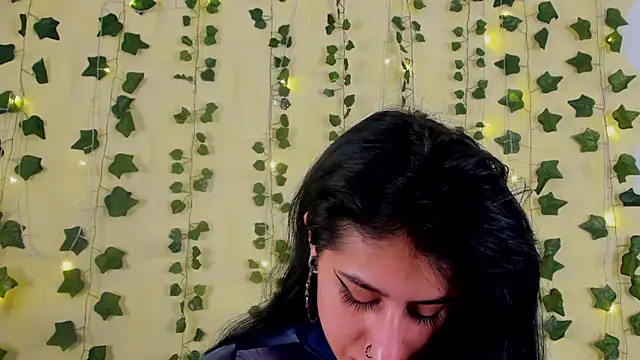 Natasha Nasty2 online show from 02/03/25, 06:28