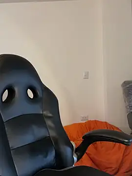 Liissa cute  online show from 10/27/25, 07:18