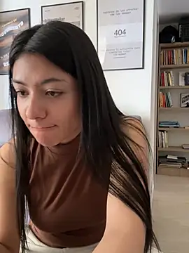 Snapshot of Liissa_cute_ chatting on 07/30/26, 03:22 Liissa cute online show from 07/30/26, 03:22