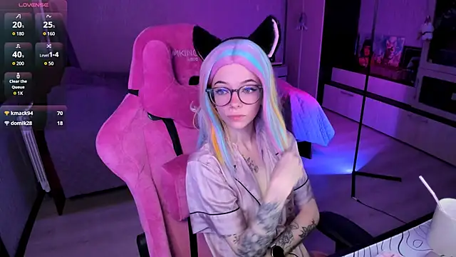 Snapshot of The_love_project chatting on 10/18/25, 11:05 The love project online show from 10/18/25, 11:05