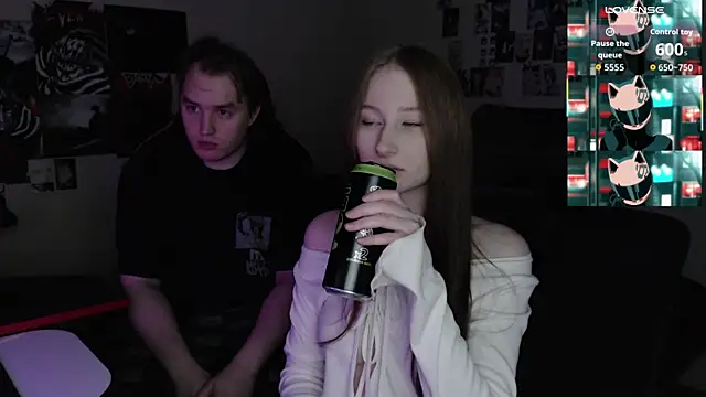 camcoupbang online show from 10/08/25, 11:46