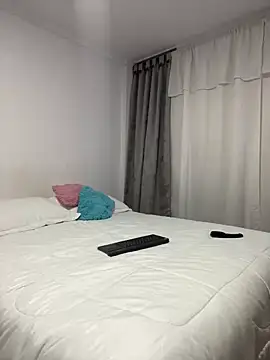 LauraCadwell online show from 12/05/24, 11:29