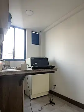 LauraCadwell online show from 12/06/24, 12:16