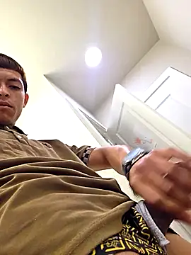 Yoko0381 online show from 11/25/25, 06:57