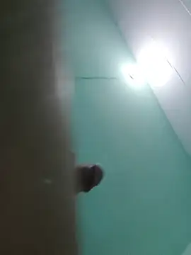 Snapshot of Luisf1267 chatting on 11/23/25, 05:51 Luisf1267 online show from 11/23/25, 05:51