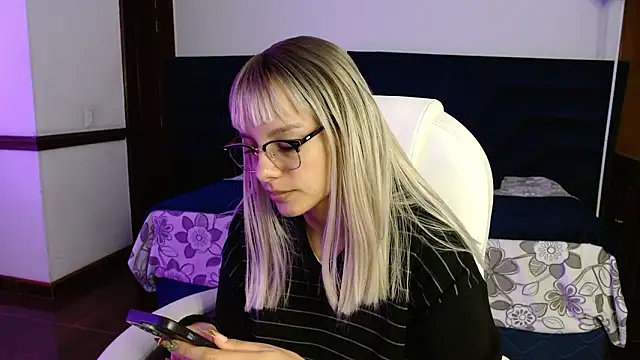 peyton golden1 online show from 02/03/26, 03:04